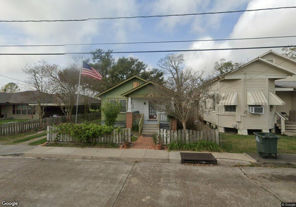 144 Columbus St, Houma, LA 70360 - photo 1