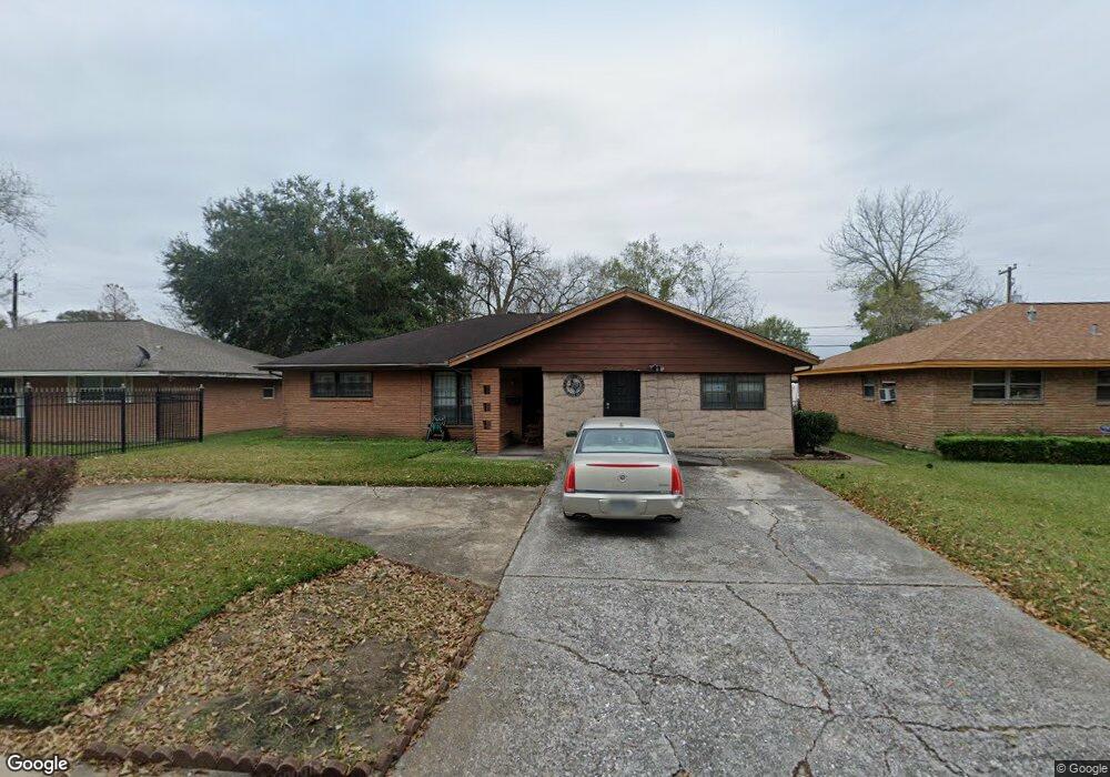 6762 Glen Rock Dr, Houston, TX 77087 - photo 1