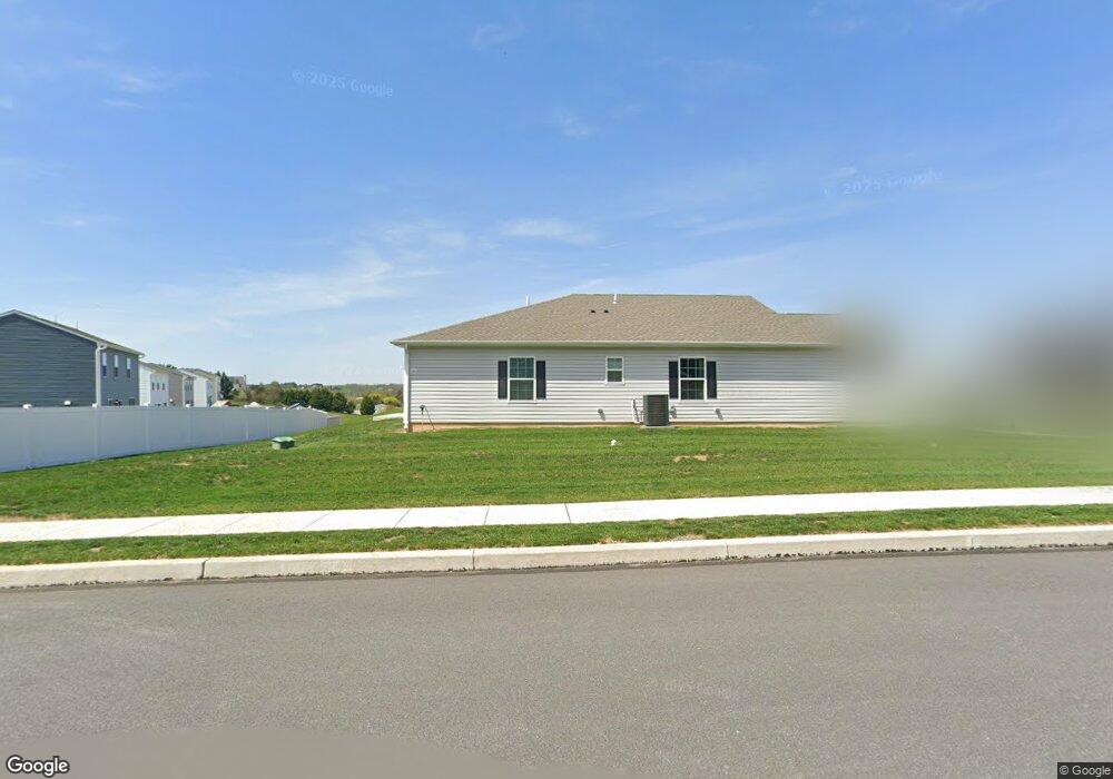 521 E 4th St, Bernville, PA 19506 - photo 1