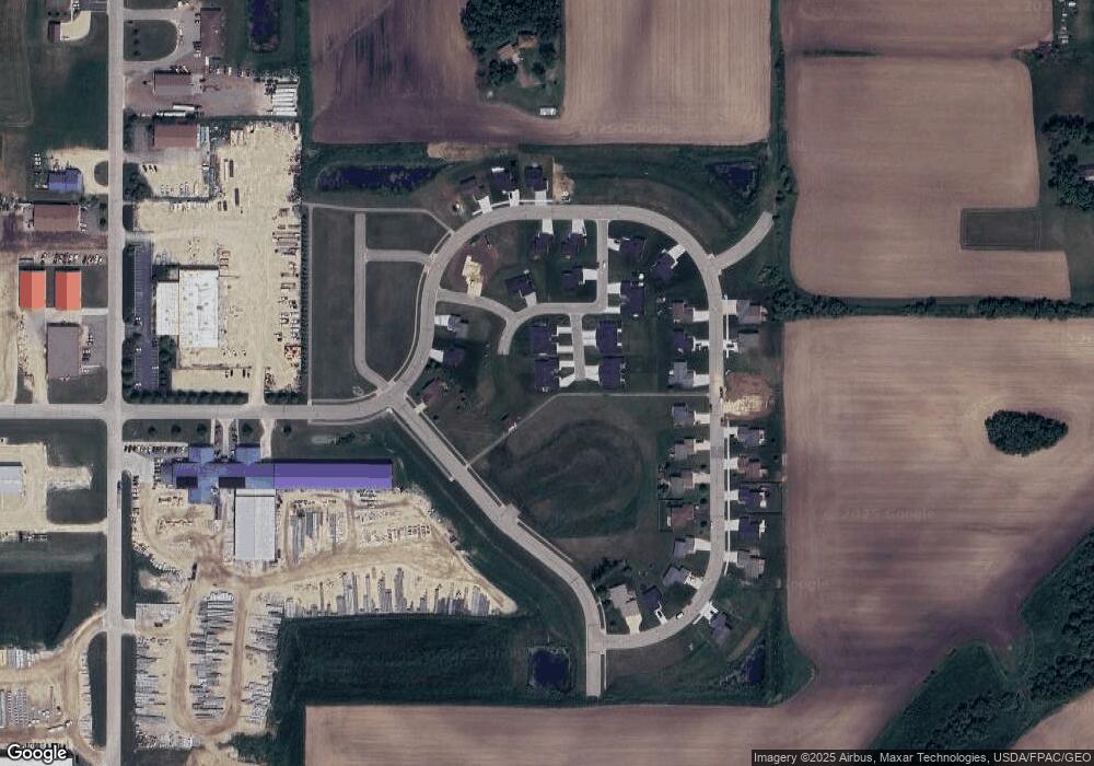 892 Tallgrass Ct, Wanamingo, MN 55983 - photo 1