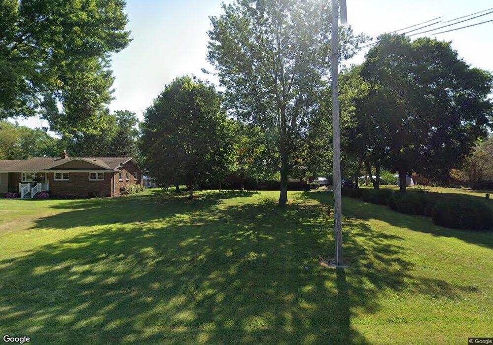 14390 Grafton Rd, Carleton, MI 48117 - photo 1