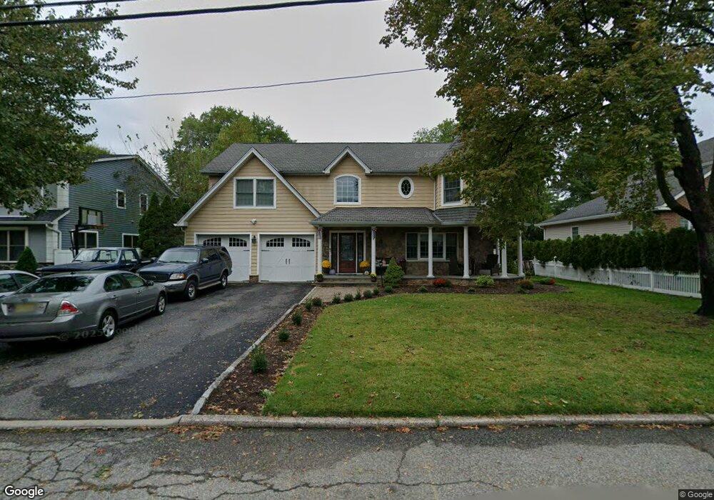 605 Victoria Terrace, Paramus, NJ 07652 - photo 1