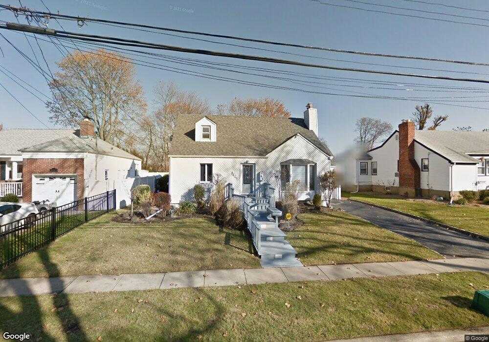 3441 Frederick St, Oceanside, NY 11572 - photo 1