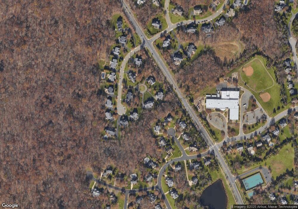 5851 Saddle Downs Place, Centreville, VA 20120 - photo 1