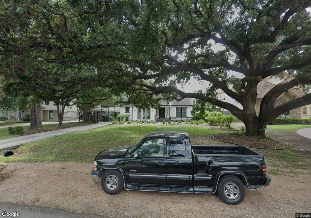 611 W 30th St, Houston, TX 77018 - photo 1