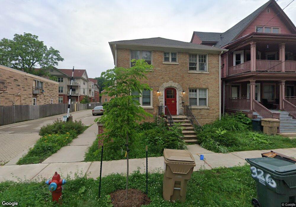 326 W Wilson St unit 2, Madison, WI 53703 - photo 1