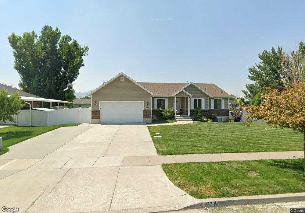 234 675 W, Hyrum, UT 84319 - photo 1