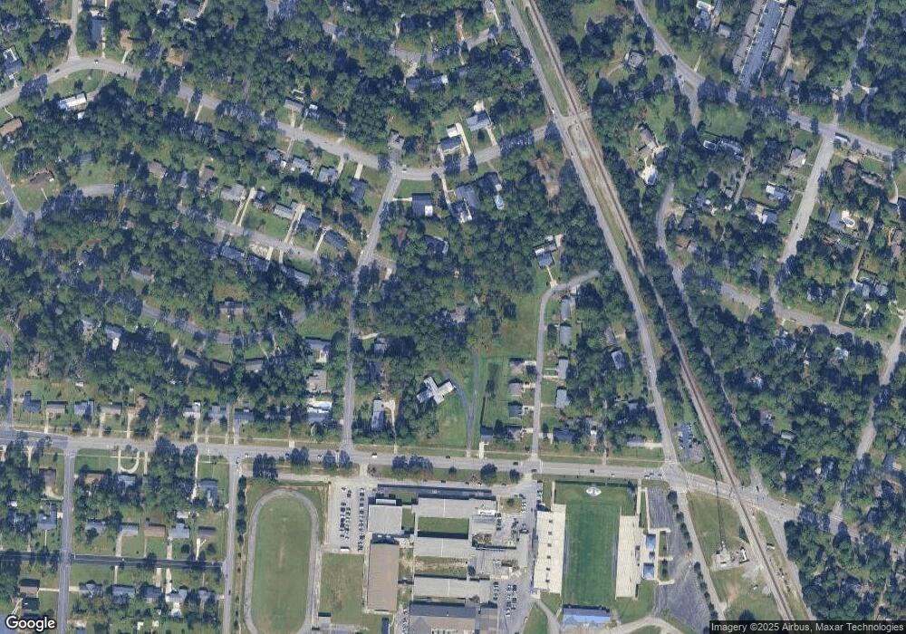 801 8th St W, Tifton, GA 31794 - photo 1