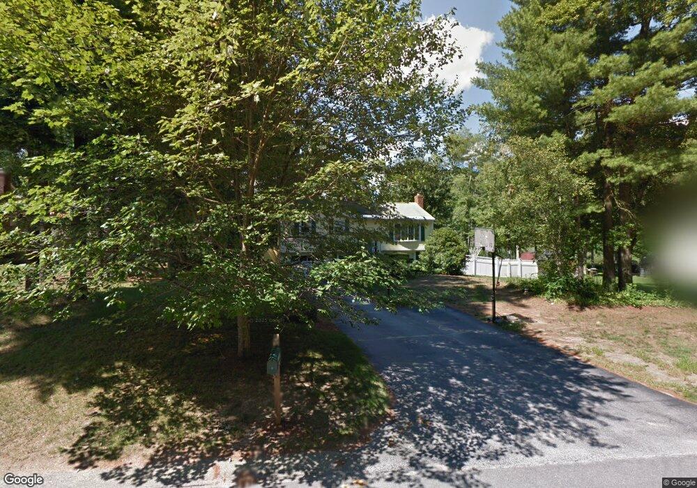 8 Joey Rd, MerriMacK, NH 03054 - photo 1