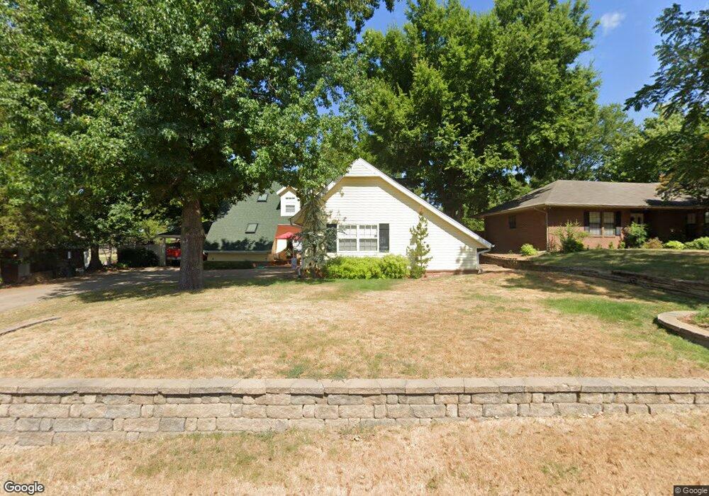 1308 N Faulkner Dr, Claremore, OK 74017 - photo 1