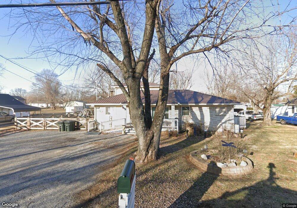 306 S Russell St, Portland, TN 37148 - photo 1