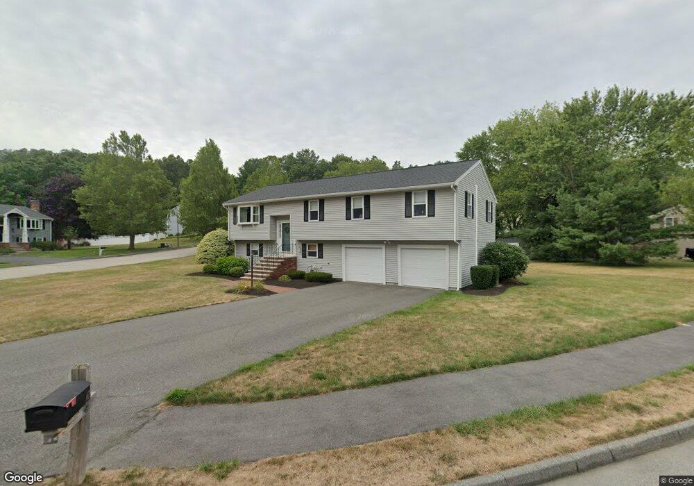 2 Arrowhead Rd, Danvers, MA 01923 - photo 1