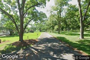 4 Lake Estate Dr, Ashburn, GA 31714