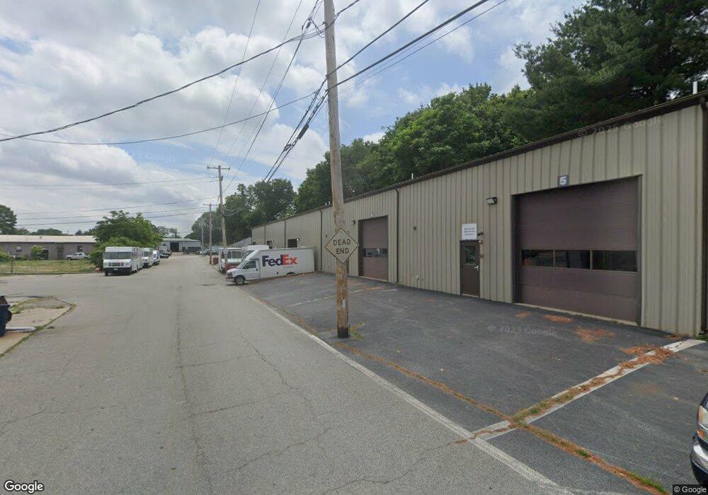 30 Dunnell Ln unit 5, Pawtucket, RI 02860 - photo 1