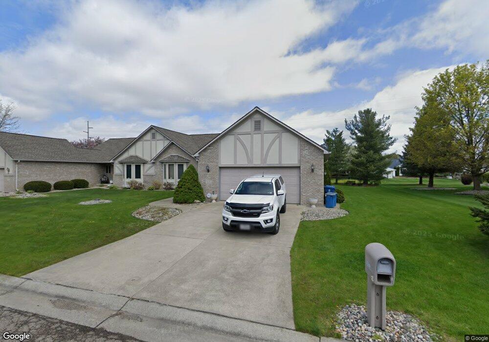 5210 Wyndemere Common Square, Swartz Creek, MI 48473 - photo 1