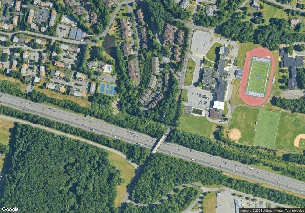 24 Fox Ct, Suffern, NY 10901 - photo 1