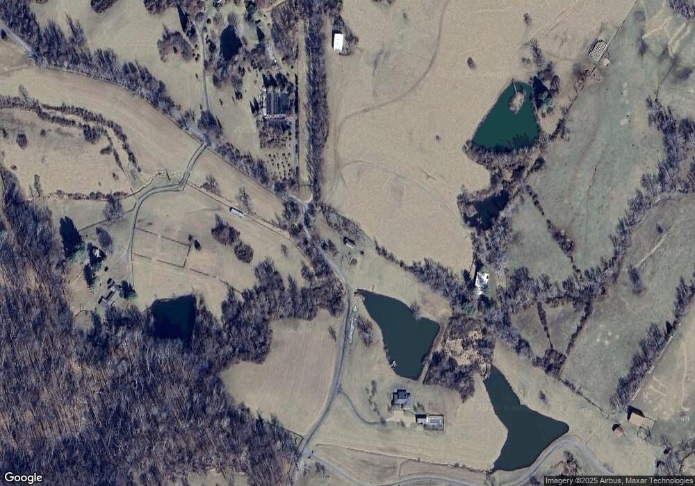 93 Walnut Grove Ln unit 93, Washington, VA 22747 - photo 1