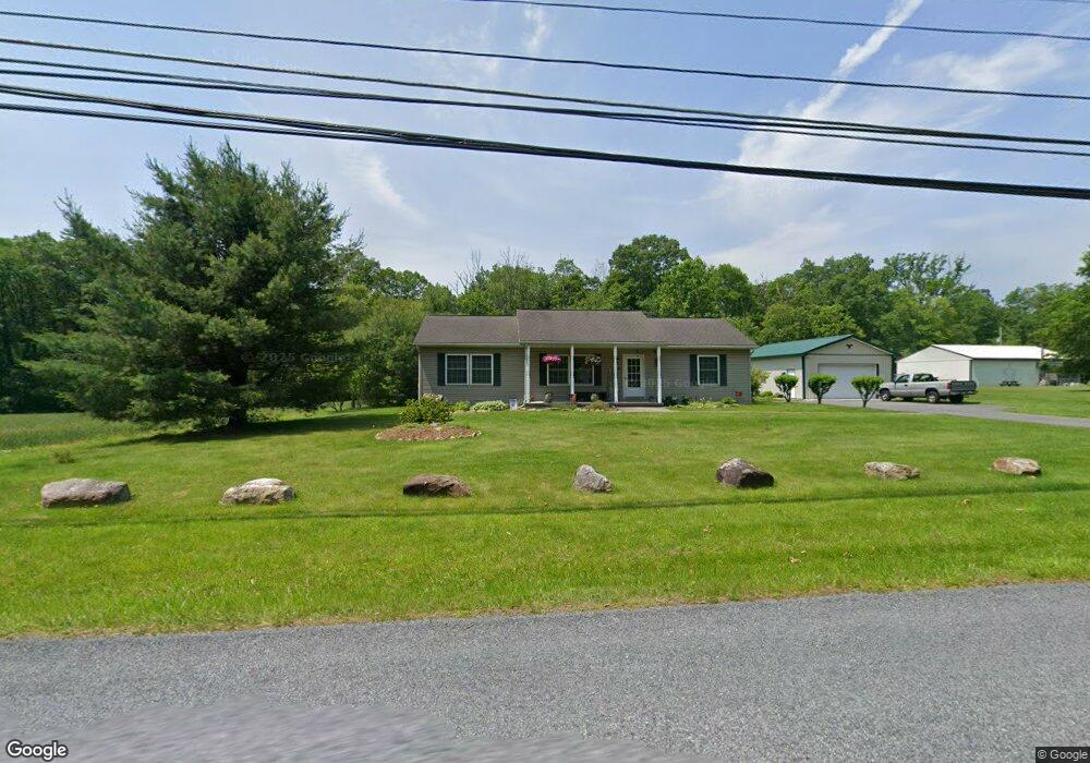 8648 Rextown Rd, Slatington, PA 18080 - photo 1