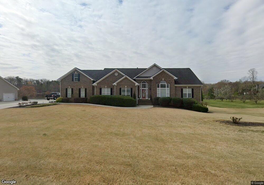 916 Cruce Lake Dr unit 1, Hoschton, GA 30548 - photo 1