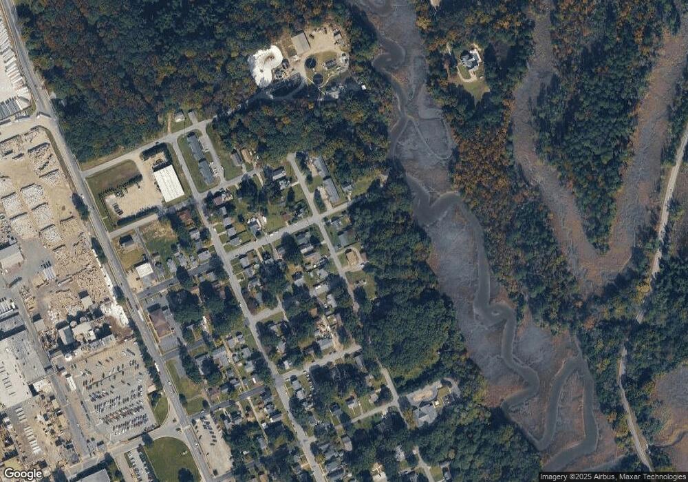 2020 F St, West Point, VA 23181 - photo 1