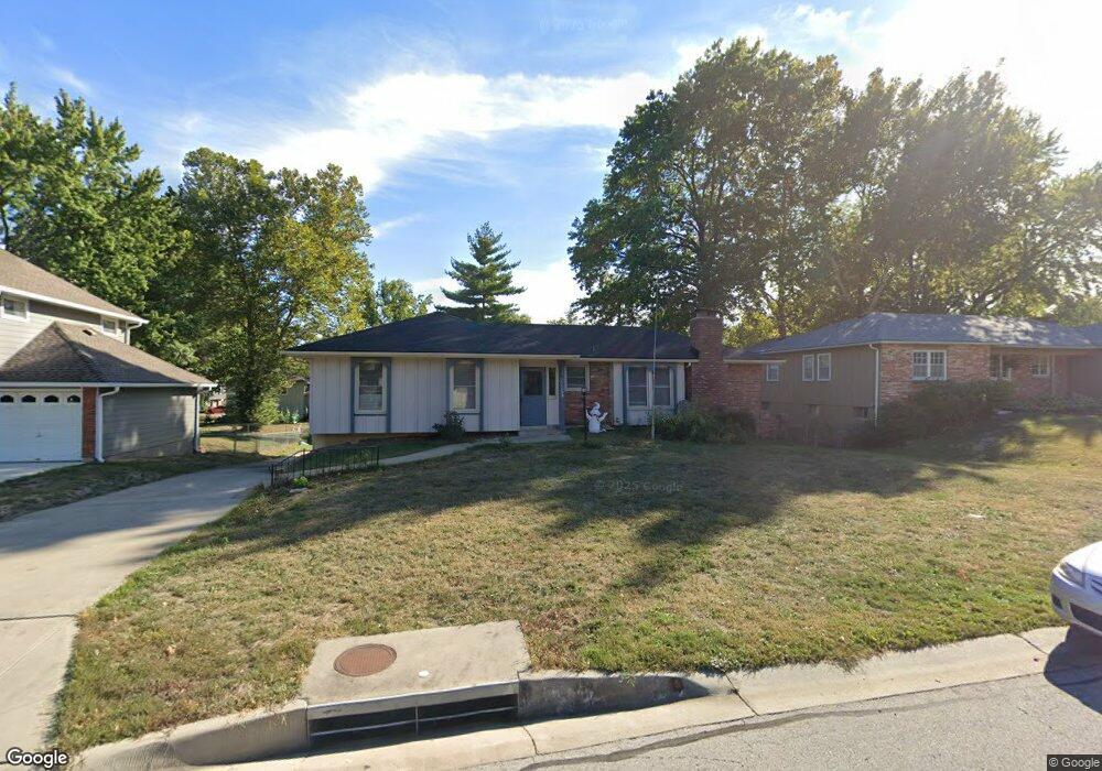 11709 W 52nd Terrace, Shawnee, KS 66203 - photo 1