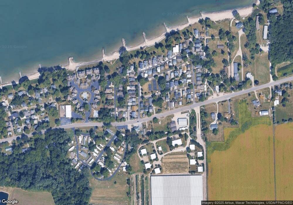 4714 Avenue A, Huron, OH 44839 - photo 1