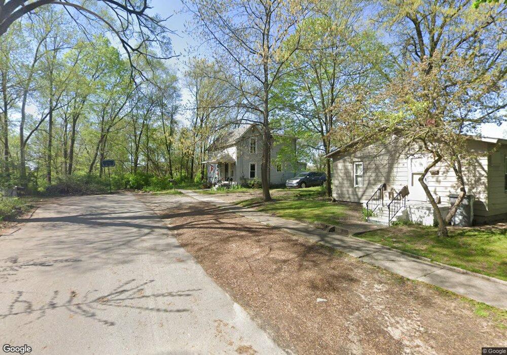 1529 Hill St, Elkhart, IN 46516 - photo 1