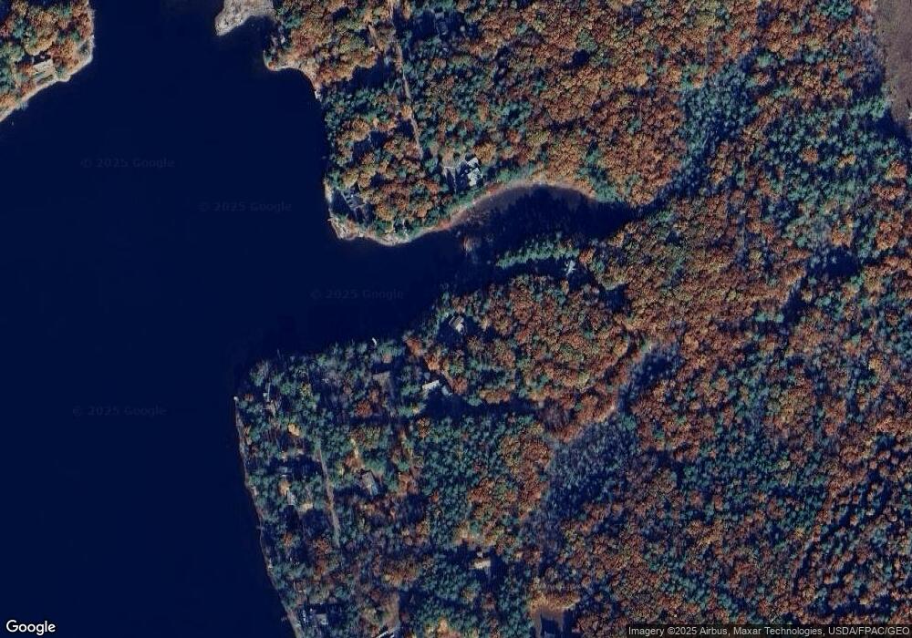 252 Mcmanus Rd, Wolfeboro, NH 03894 - photo 1