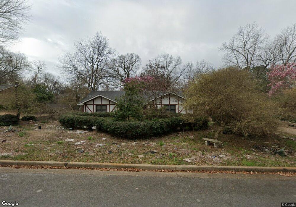 1629 Circle Dr, Tyler, TX 75703 - photo 1