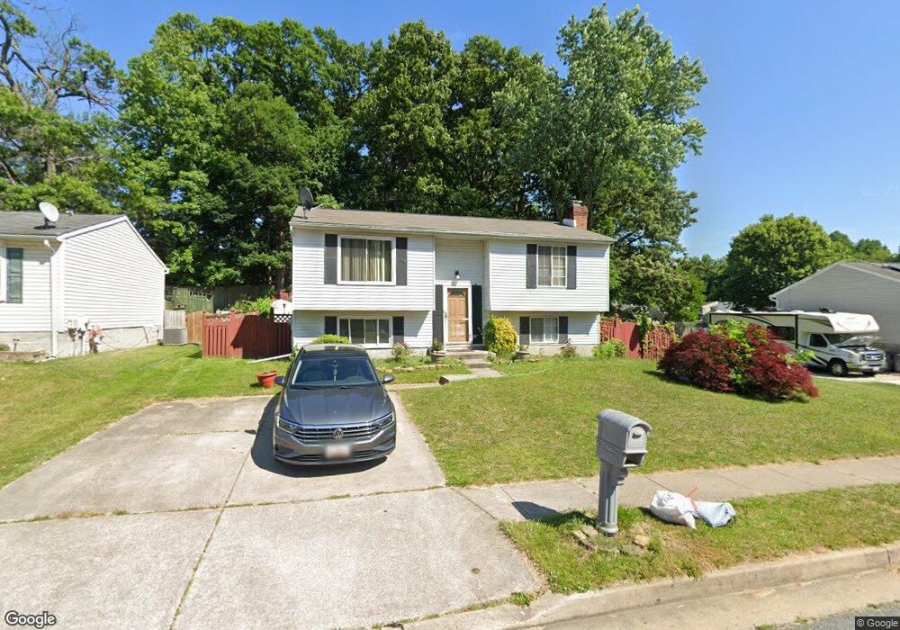 530 Fuselage Ave, Essex, MD 21221 - photo 1