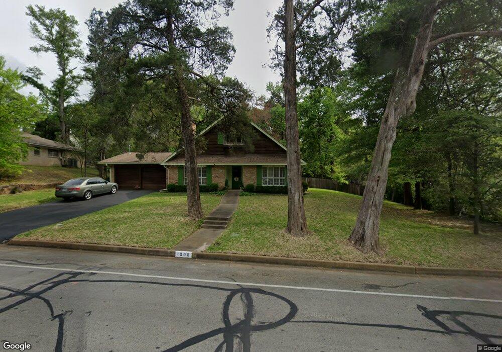 1009 E Amherst Dr, Tyler, TX 75701 - photo 1