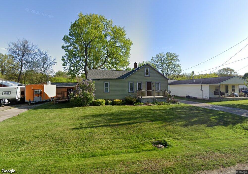1085 Jefferson Blvd, Flint, MI 48507 - photo 1