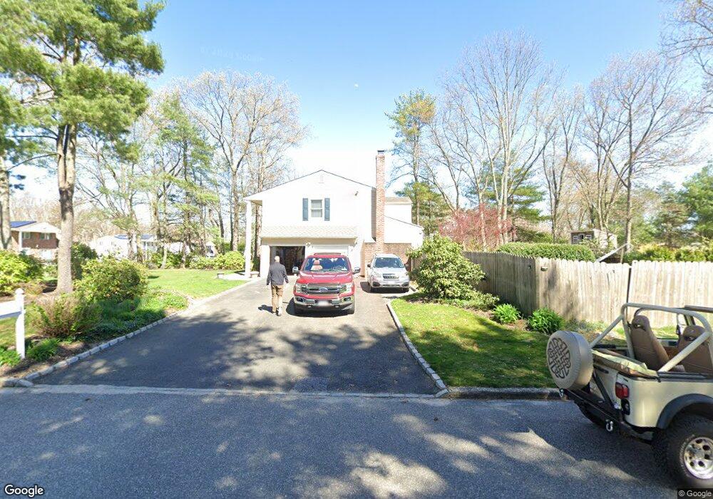 1 Philson Ct, ComMacK, NY 11725 - photo 1