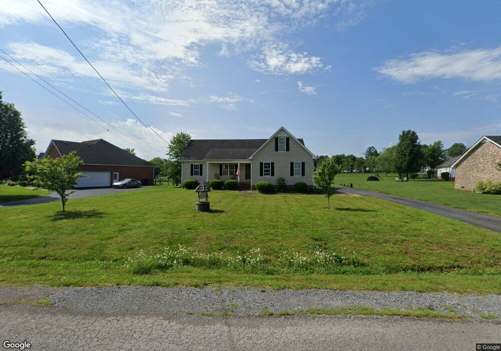 207 Graydon St, Shelbyville, TN 37160 - photo 1