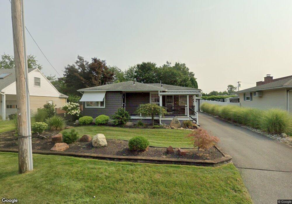 35 Warregan St, Chicopee, MA 01013 - photo 1