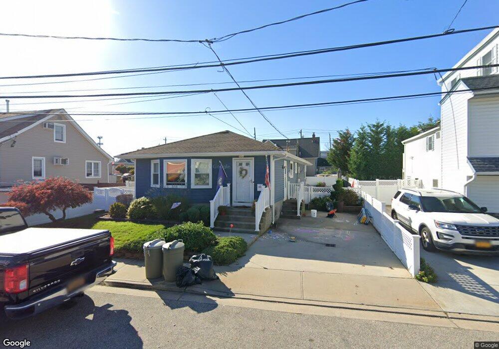 3034 Morrow Rd, Oceanside, NY 11572 - photo 1