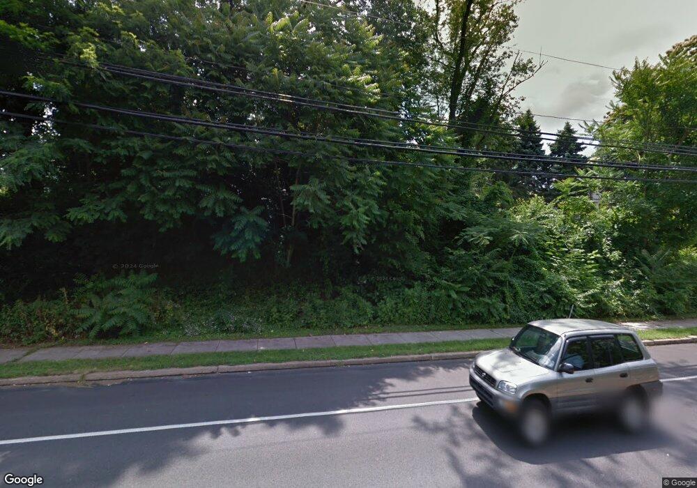 427 W Brookhaven Rd, Brookhaven, PA 19015 - photo 1