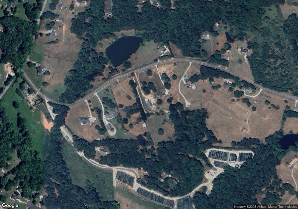 715 Marshall Clark Rd, Hoschton, GA 30548 - photo 1