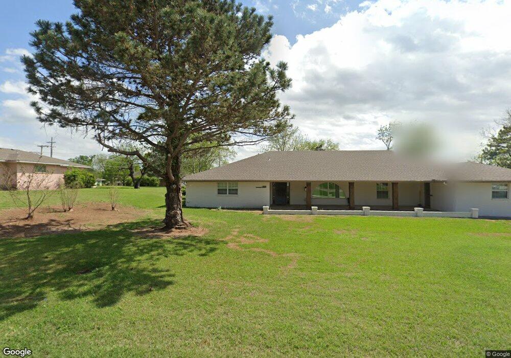 1408 W Hickory Ave, Duncan, OK 73533 - photo 1