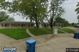 3 Hanover Ct, Champaign, IL 61821