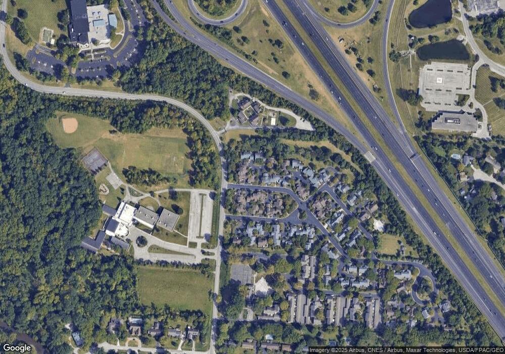 5676 Bastille Place unit 21, Columbus, OH 43213 - photo 1