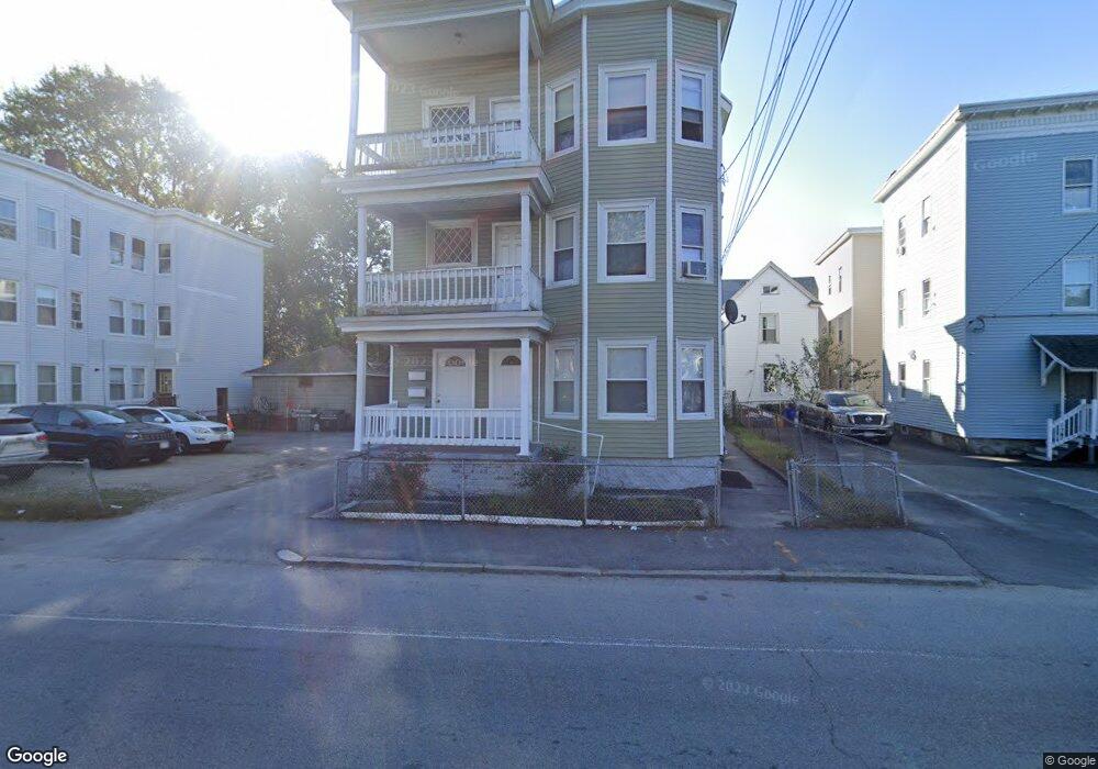 93 Swan St unit 95, Methuen, MA 01844 - photo 1