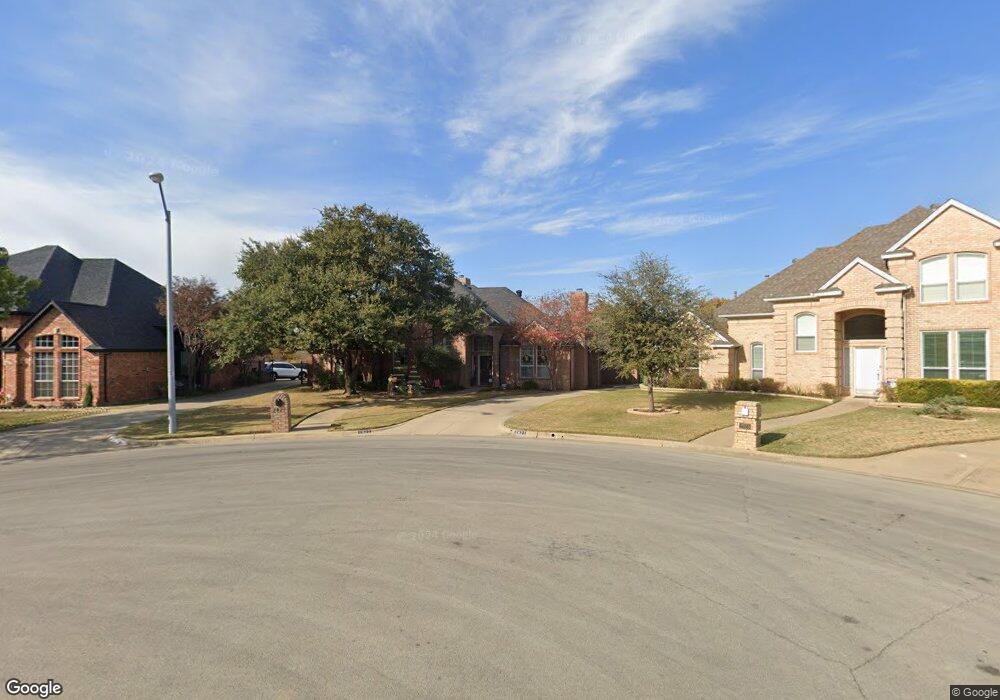 2821 Mesa Ct, Hurst, TX 76054 - photo 1