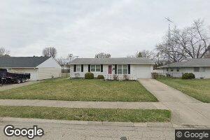 130 W Auburn Ave, Springfield, OH 45506