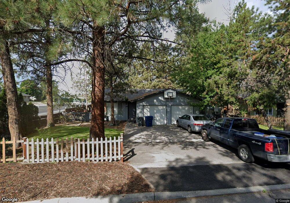 517 SE Douglas St, Bend, OR 97702 - photo 1