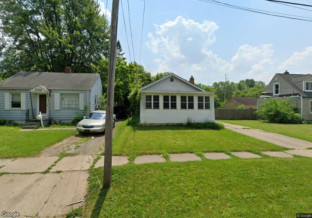 3713 Augusta St, Flint, MI 48532 - photo 1