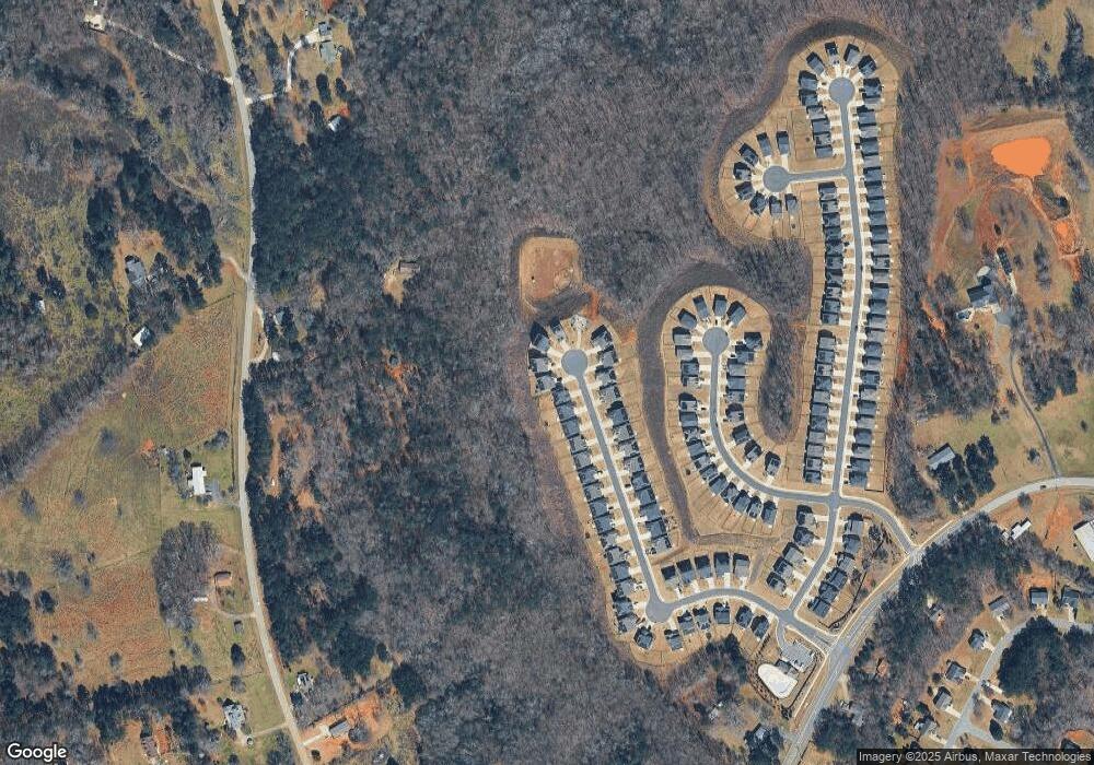 259 Hackberry Ave, Commerce, GA 30529 - photo 1