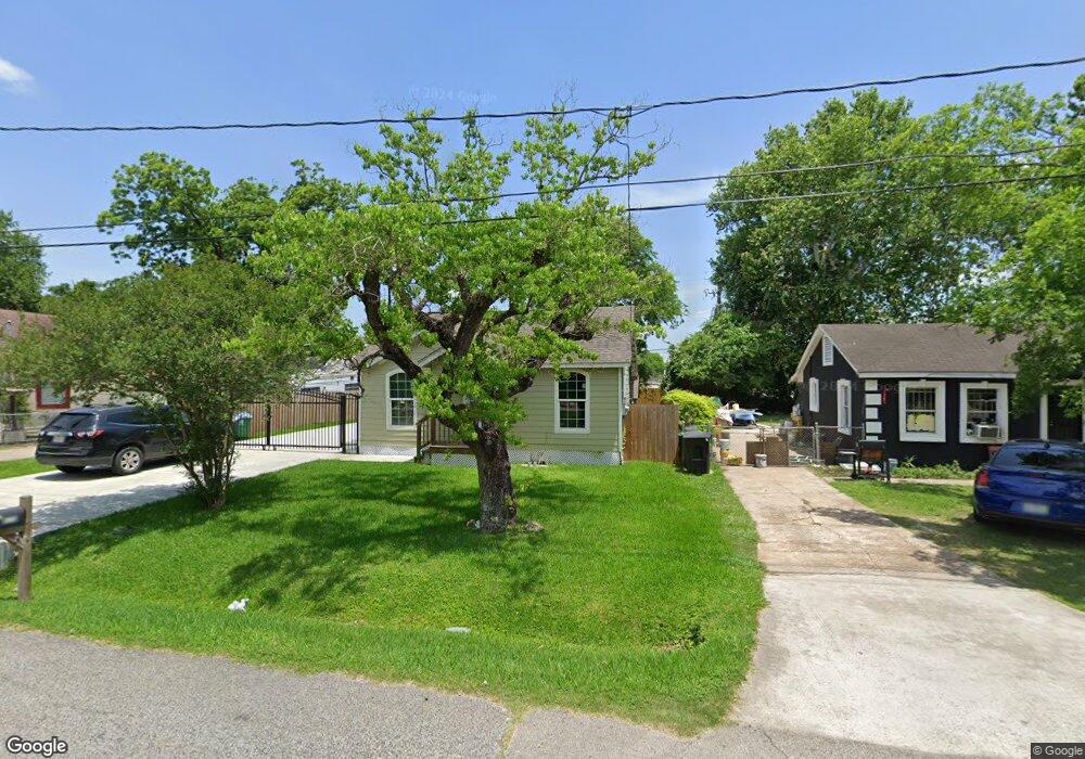 9118 Shoreham St, Houston, TX 77093 - photo 1