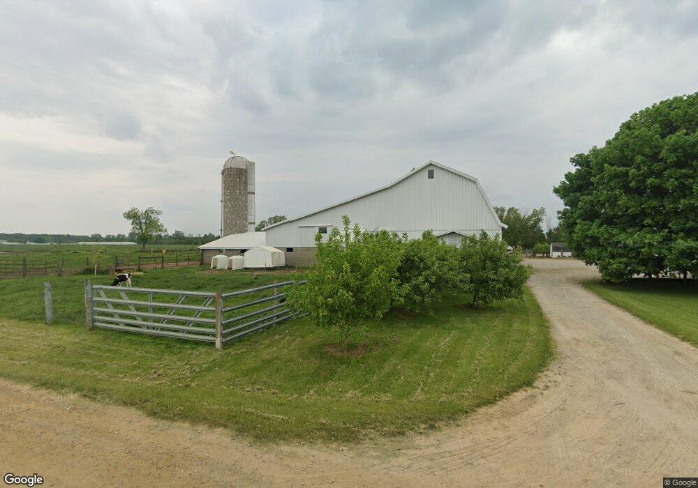 6440 S 900 W, Topeka, IN 46571 - photo 1