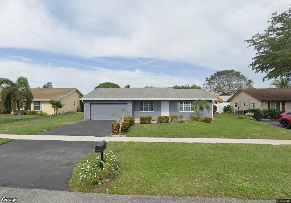 9512 Burlington Place, Boca Raton, FL 33434 - photo 1